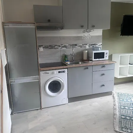 Bienvenue Chez Mia Elikya Et Junior Saint-Etienne (Loire)